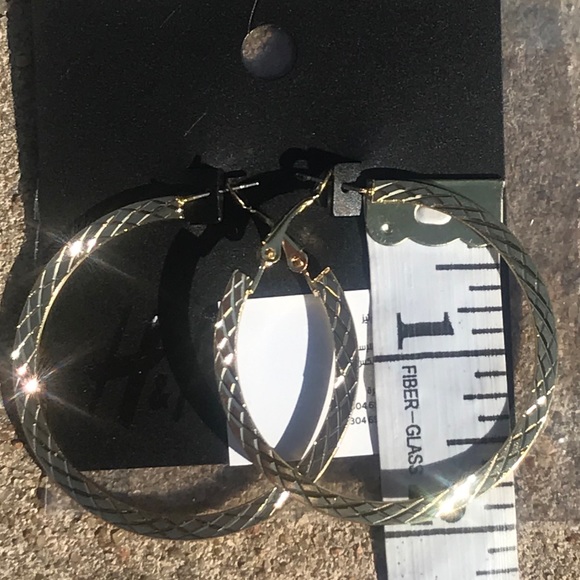 New H&M Gold Colored 2” Textured Hoop Earrings - Picture 6 of 13